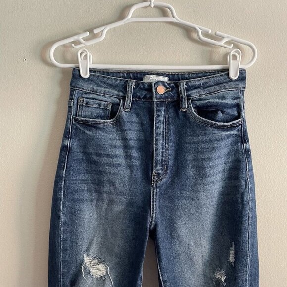 KanCan 28 Distressed Split Frayed Hem Signature Kurvy Ultra High Rise Ankle Jean - Picture 6 of 13